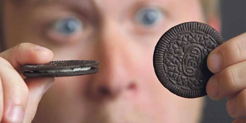 Dosi massicce di ammoniaca nei biscotti Oreo per renderli neri