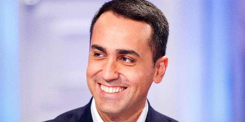 Luigi Di Maio inviato speciale nel Golfo? Senza laurea, può fare a malapena uno stage