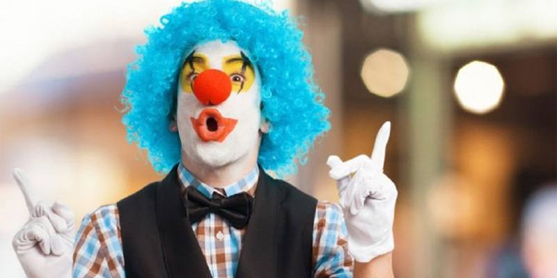 La truffa del Clown Paperone: chiede soldi per i bambini malati e poi sparisce