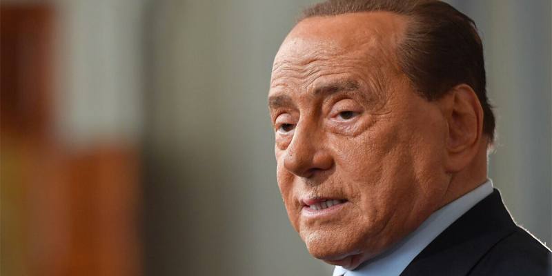 Dopo le parole del presidente del Ppe, Silvio Berlusconi ha replicato: Criticato perché voglio la pace