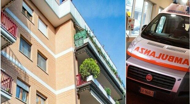 Un bimbo è caduto dal balcone mentre i genitori dormivano. La mamma: Non mi sono accorta di niente