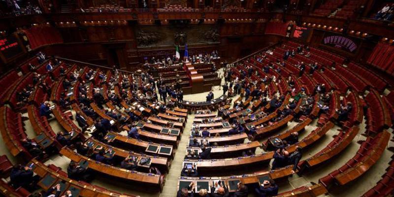 Chi sono i parlamentari meno presenti in Aula