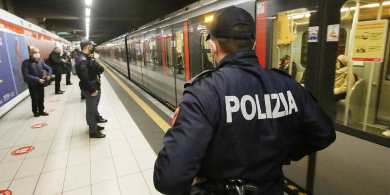 Cosa si sa dell'aggressione avvenuta alla stazione ferroviaria di Milano Centrale che ha causato 6 feriti