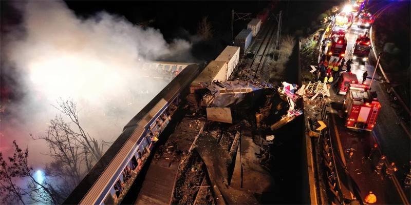 Un incidente ferroviario in Grecia ha causato 32 vittime e almeno 55 feriti