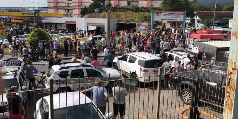 Cosa si sa dell'uomo che ha ucciso 4 bambini con un’accetta in un asilo di Blumenau (Brasile)