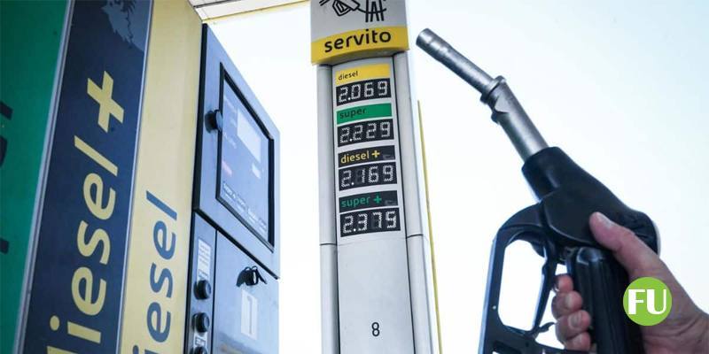 Dal 1 agosto i benzinai saranno obbligati a esporre il prezzo medio dei carburanti