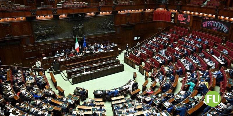 I parlamentari italiani hanno meno ferie di quelli europei?