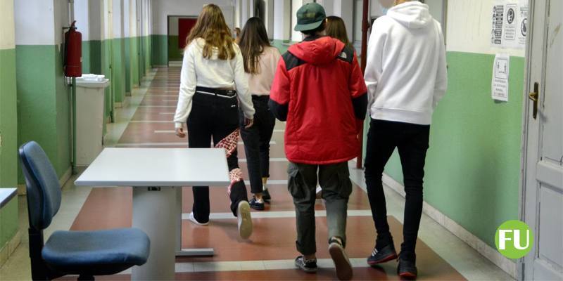 Multa fino a 10mila euro per studenti che aggrediscono professori