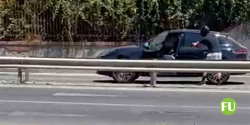 Il video della rapina (a Napoli) al suv Porsche