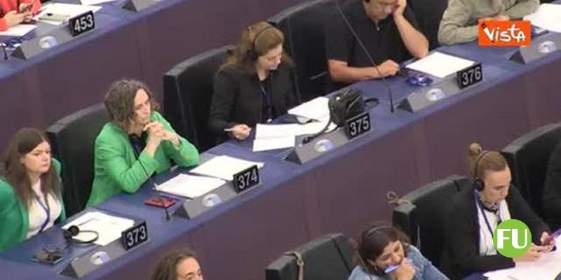 Il video di Ilaria Salis, Cecilia Strada, Mimmo Lucano e Carola Rakete all'Eurocamera